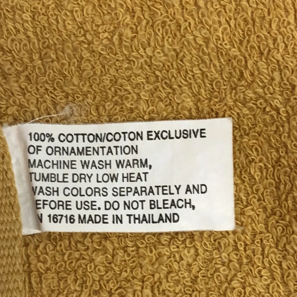 Cecil Saydah Company Hand & Fingertip Towels: Yellowish